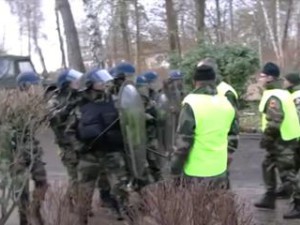 HEC : Les étudiants prennent parti pour les forces de l’ordre etudiants-gendarmes